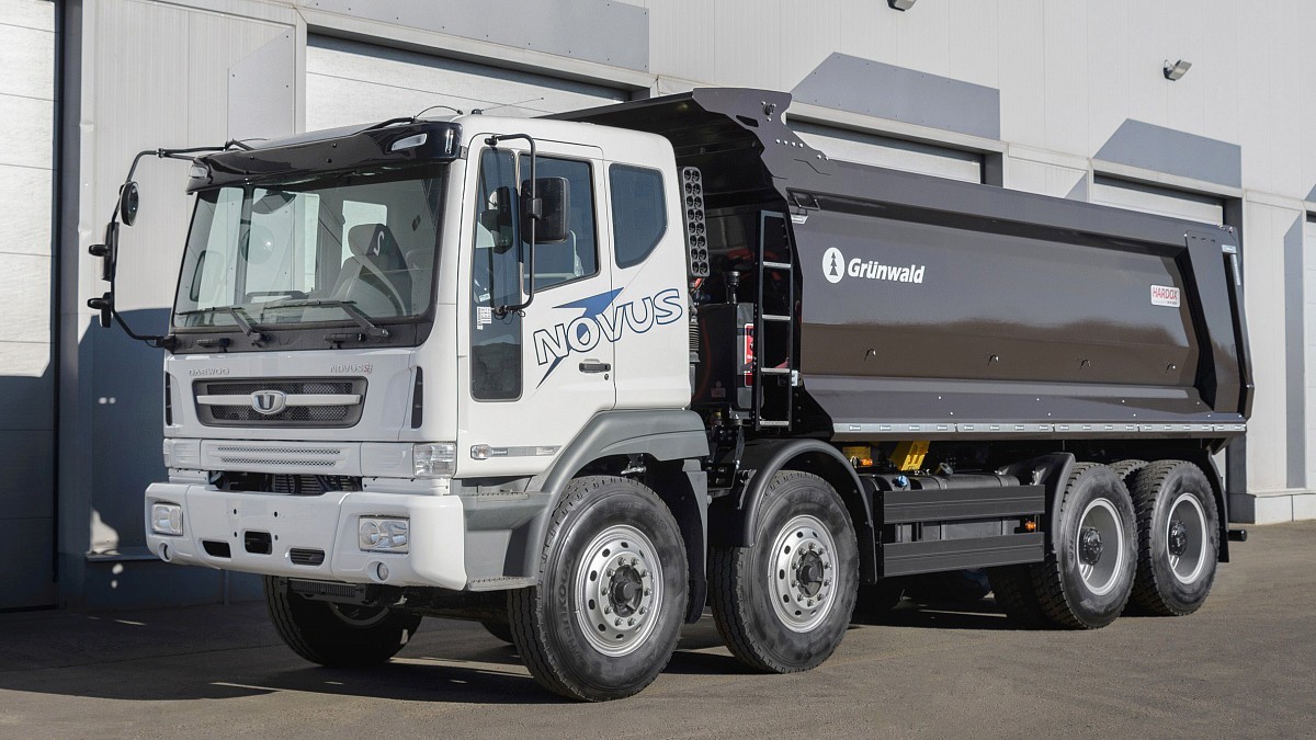 Самосвал CR8M7 22 м3, Grunwald